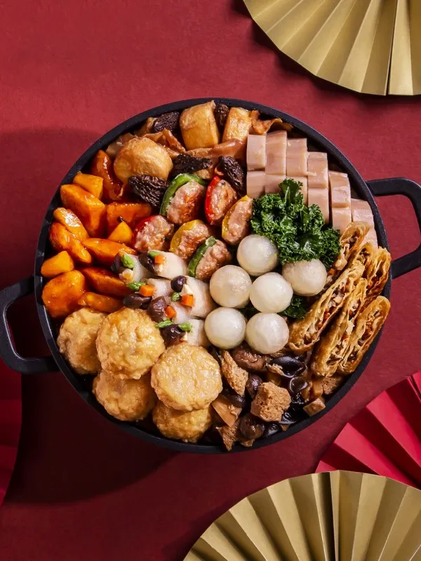 養生喜悅聚寶盆菜。