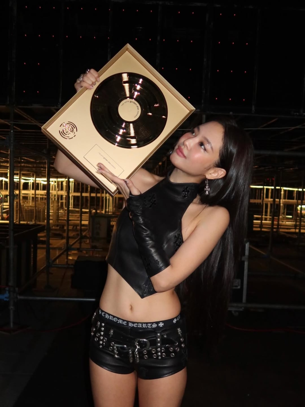 但同時亦有網友捍衛Jennie