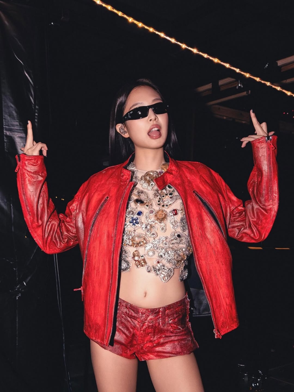 網友：「我是覺得…她應該停止修圖，並且學會接受自己。」