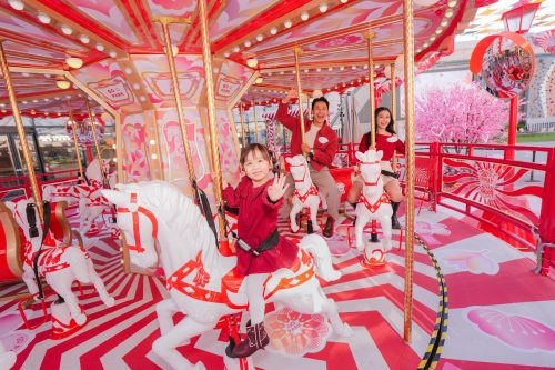 新年好去處2026｜西沙GO PARK：5.9米闊「炫夢旋轉木馬」／3米高桃花拱門