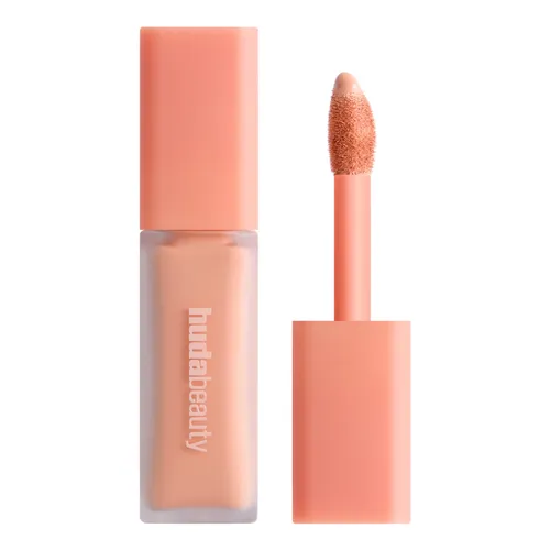 HUDA BEAUTY Faux Filter Color Corrector