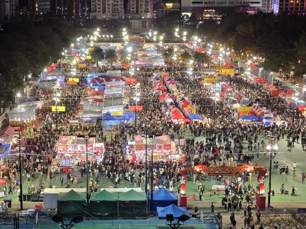 2026農曆新年將至，年宵花市將於2月11日起一連七日舉行，是不少香港人迎接新春的重要活動。