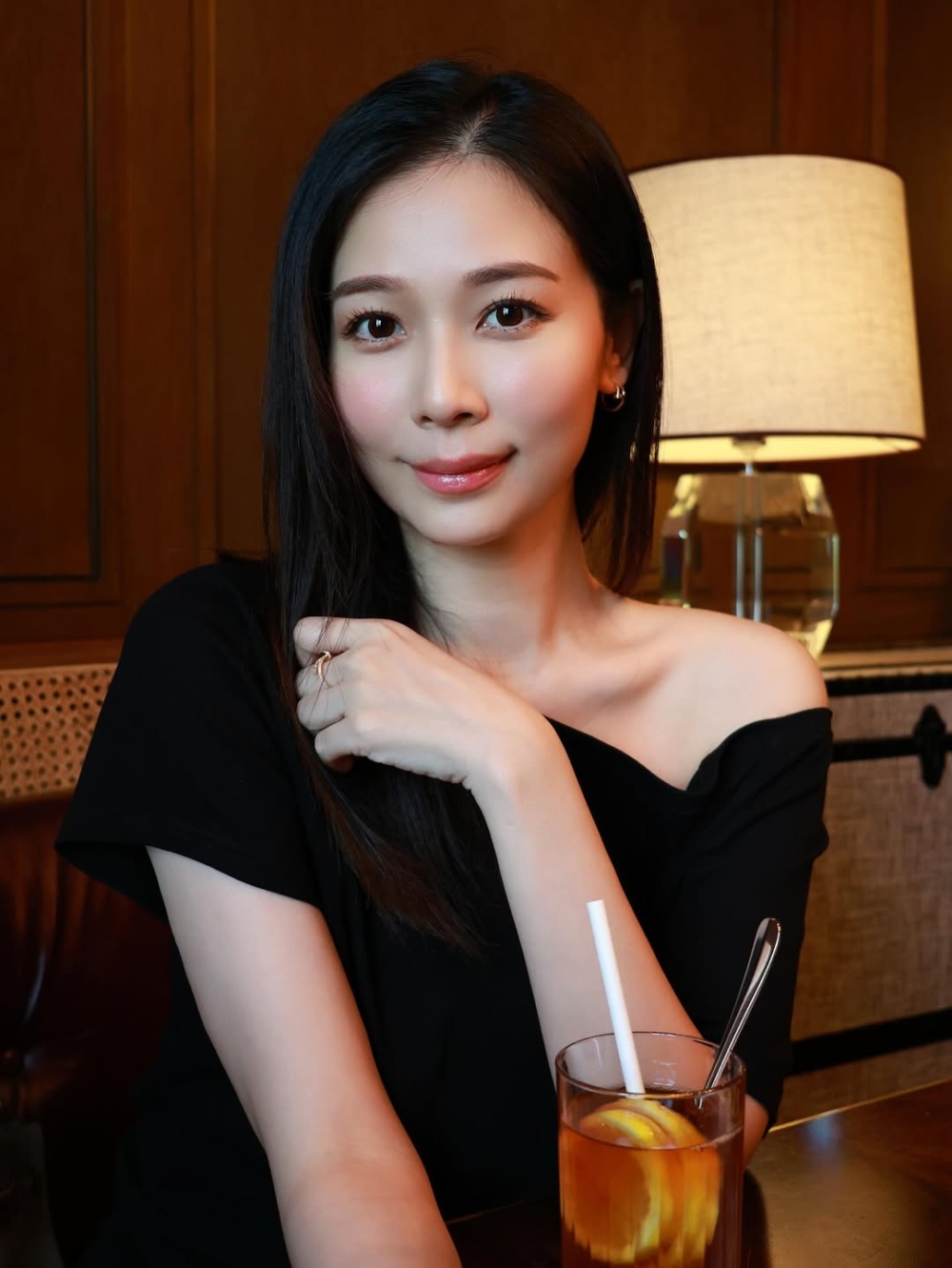 據知楊秀惠近年專心打理美容王國，創業短短幾年生意額已突破1億。