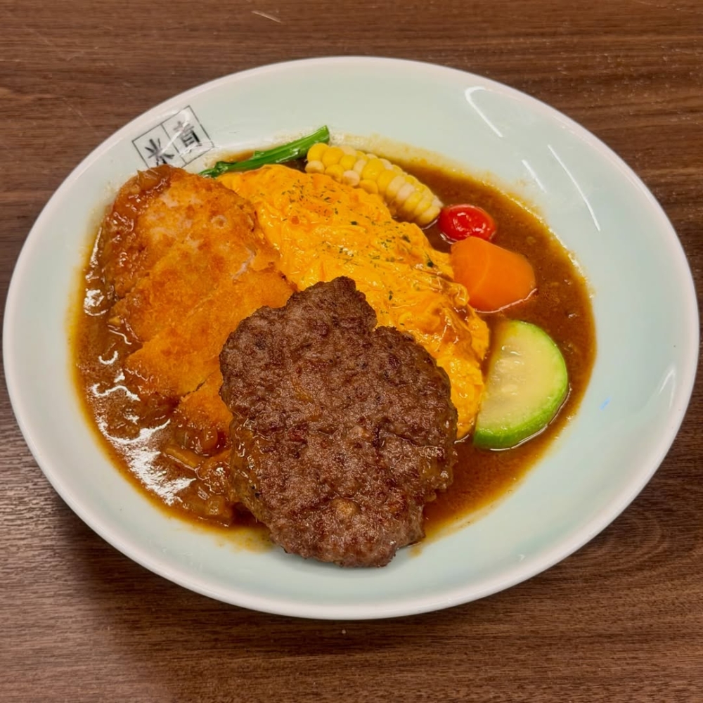 「米青蛋包飯公司」主打款式多樣的蛋包飯