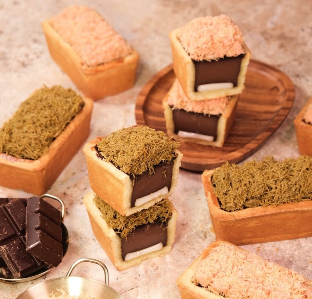 香港杜拜朱古力甜品｜1. Check In Taipei - 杜拜朱古力開心果麻糬蛋撻