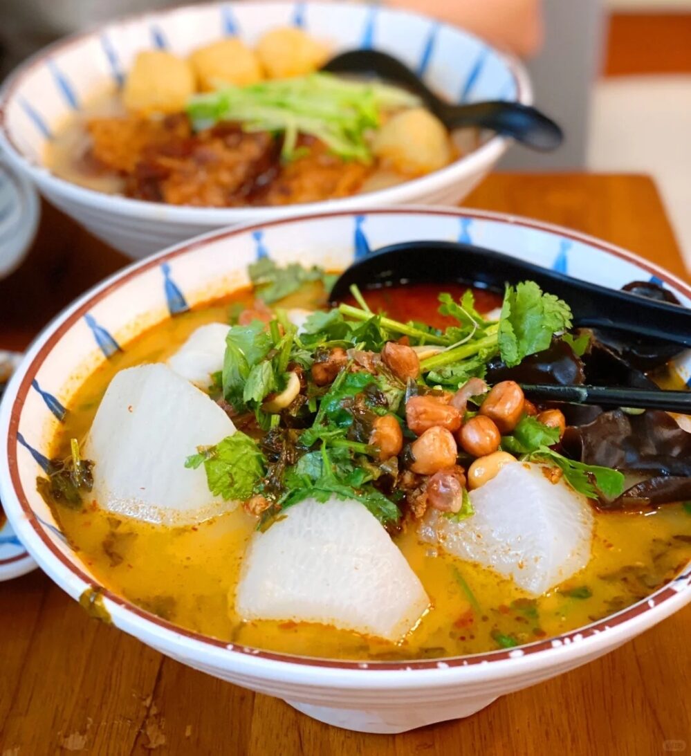 秋拾米線 （人均：約$55–$70）