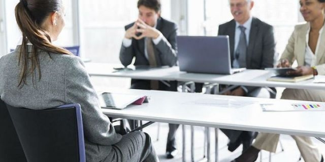 確保語氣正式、內容清晰