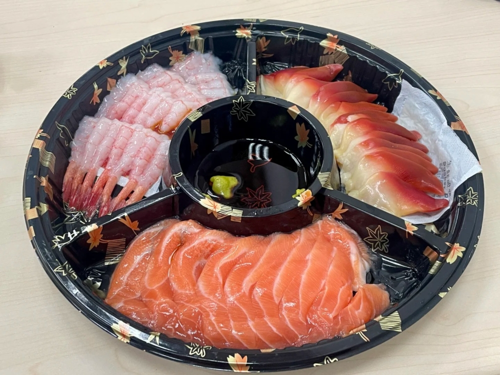 三文魚刺身拼盤