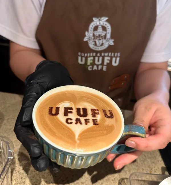 Ufufu Café
