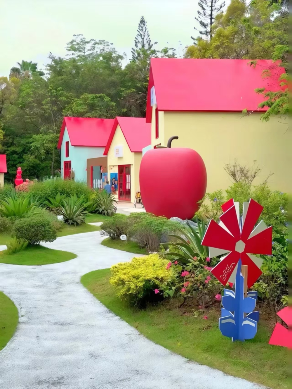 APPLE LAND蘋果樂園