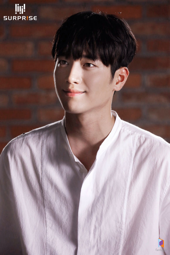 seokangjun-veronica-london