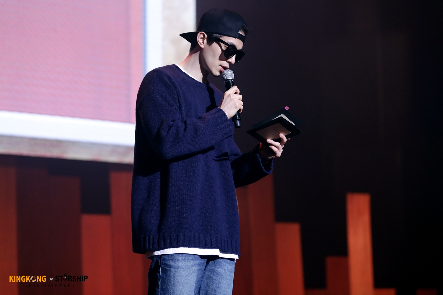 leedongwook fanmeet behind