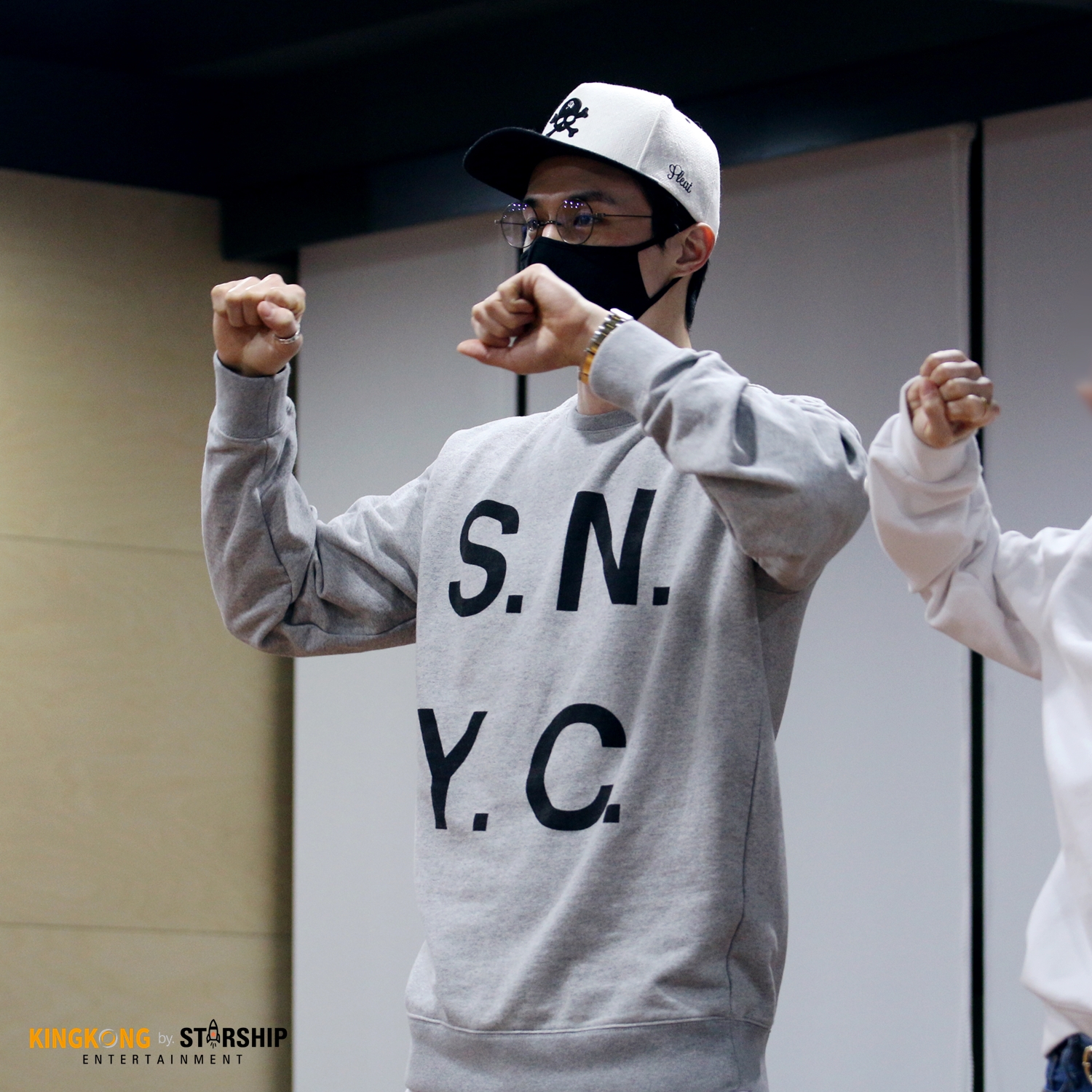 leedongwook fanmeet behind 21