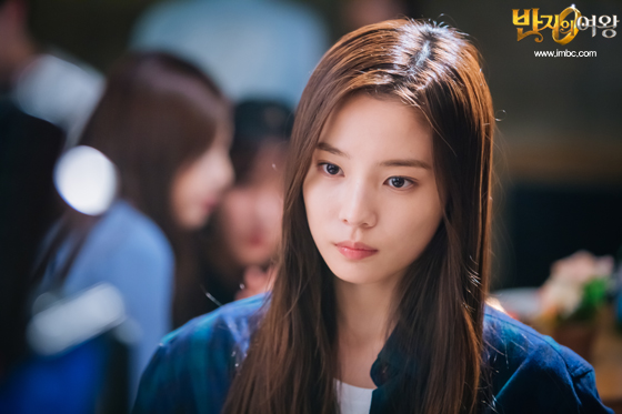 queen of the ring ep1 7