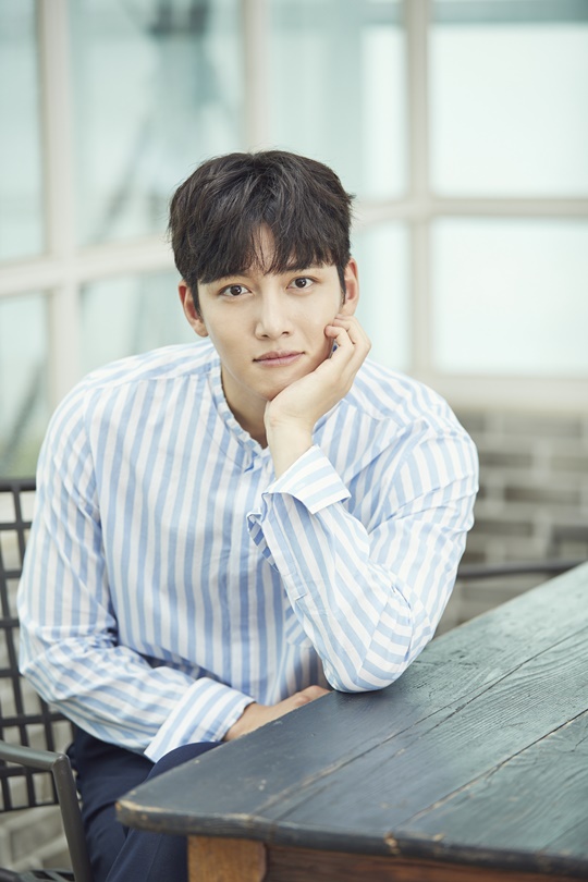 글로리어스엔터테인먼트