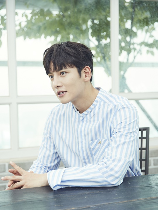 글로리어스엔터테인먼트