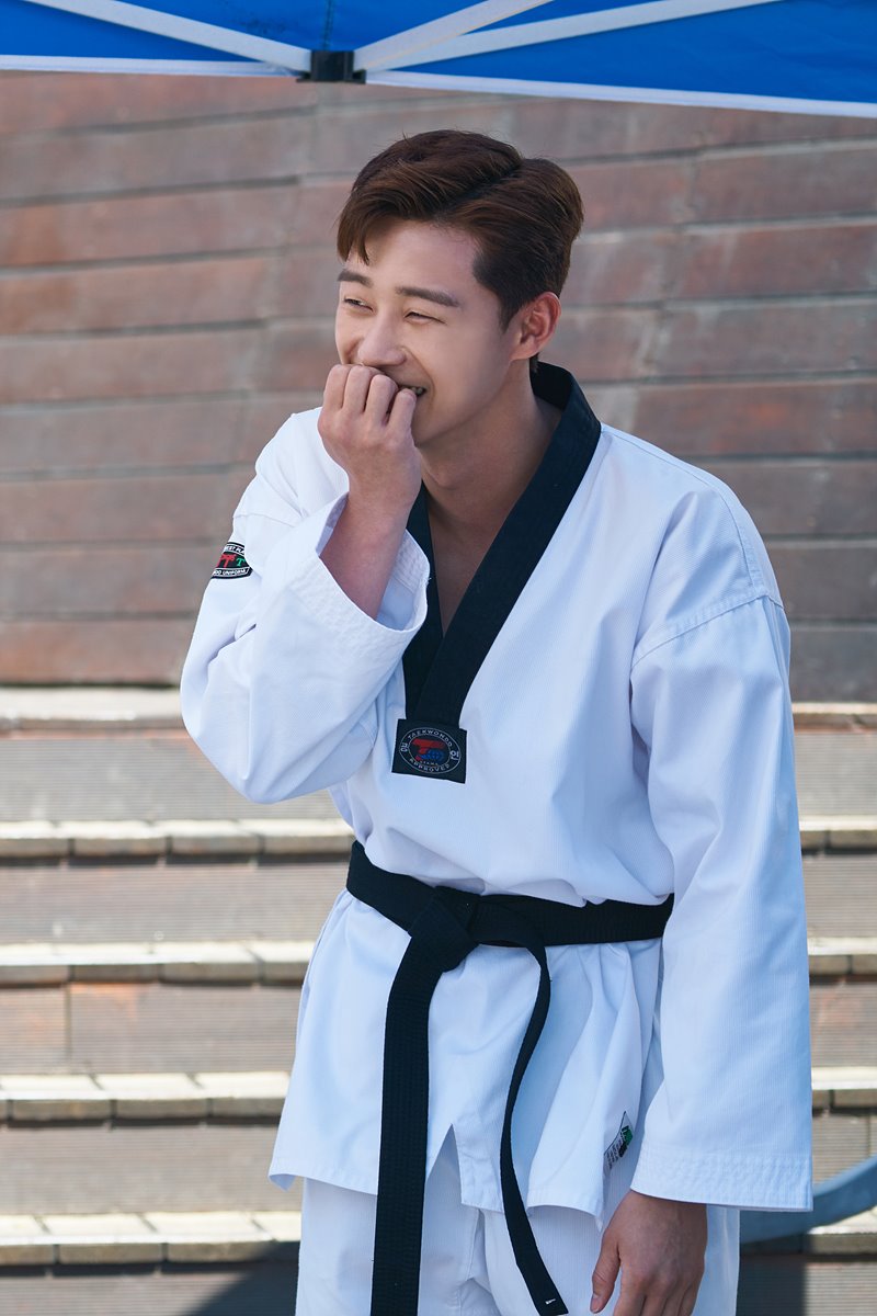 KEYEAST