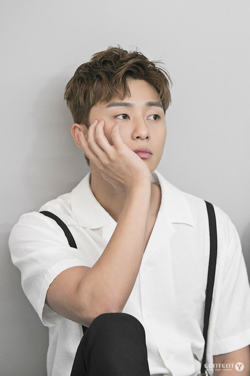 Park Seo-joon 0803 16