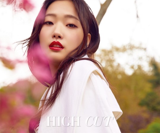 HIGH CUT