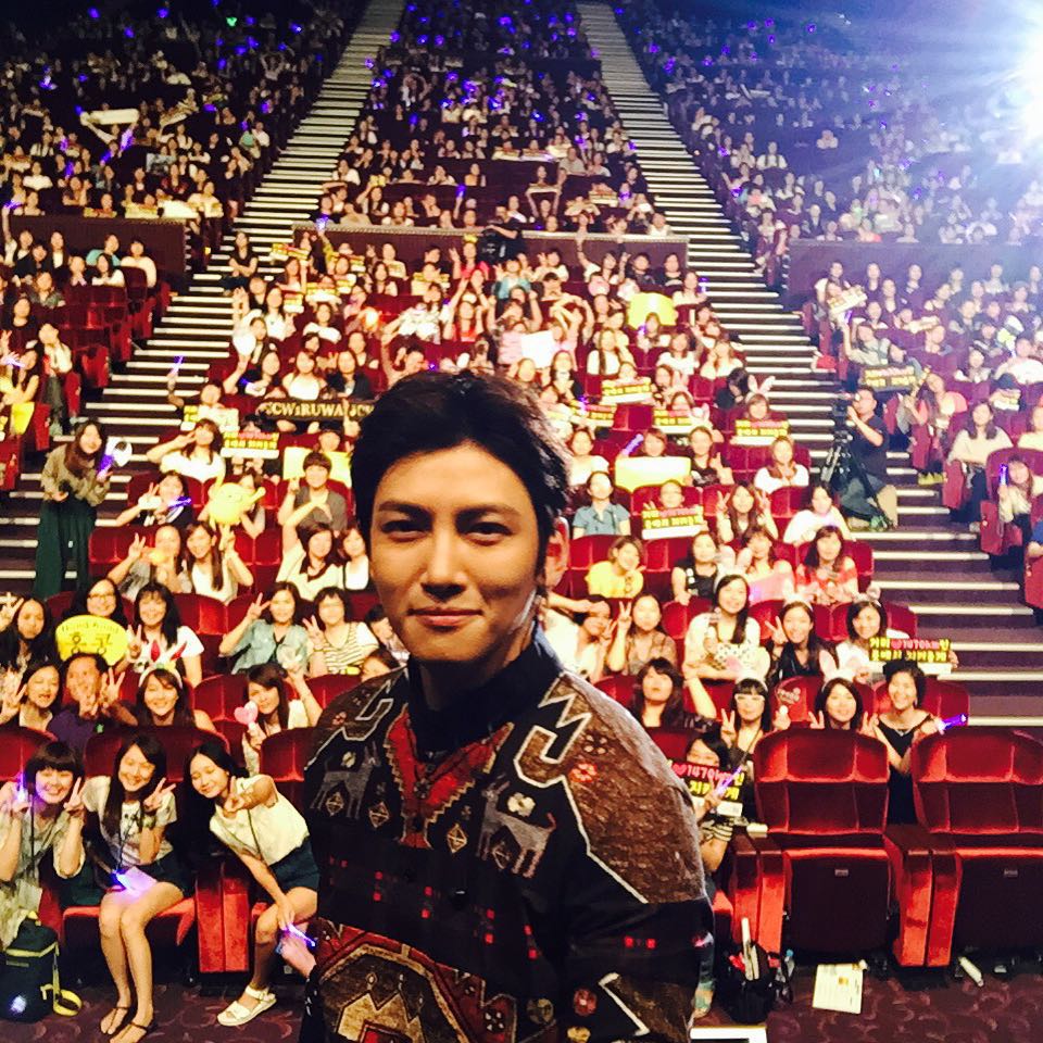 photo by 지창욱Instagram