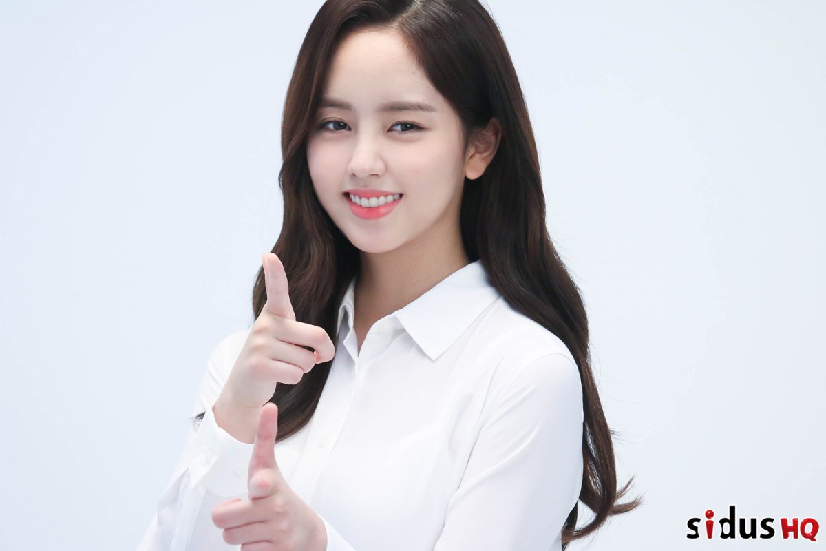 kim so hyun 0809
