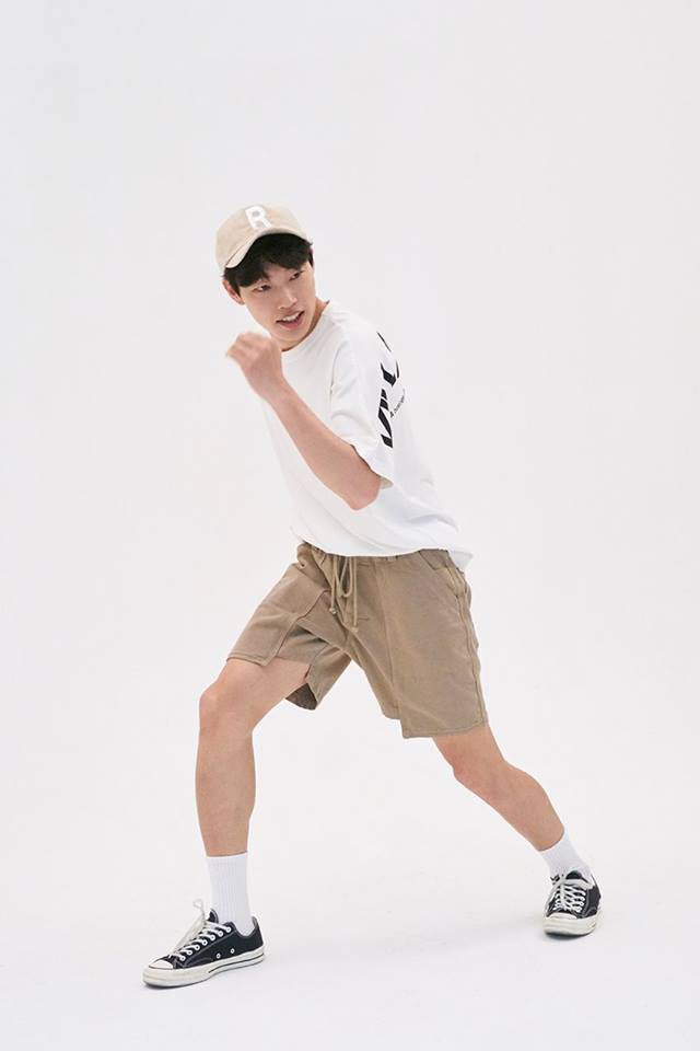 C-Jes ent.
