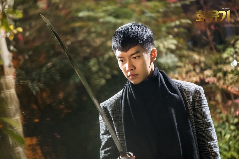 花遊記 酒後深情告白 孫悟空和三藏床上火熱擁吻 如此甜蜜卻充滿悲傷的氛圍 Kdaily 韓粉日常