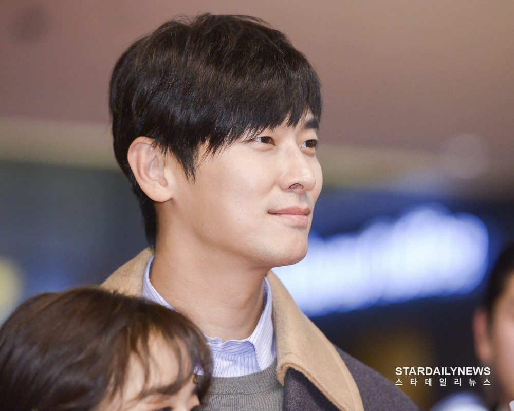 스타데일리뉴스