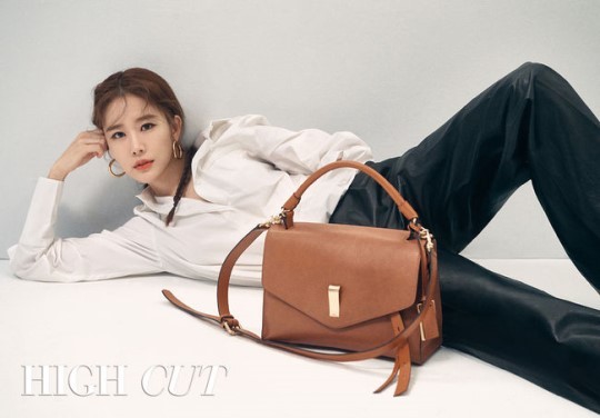 HIGH CUT
