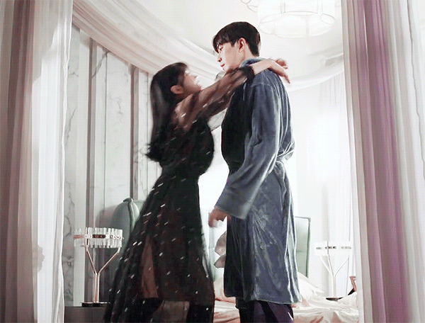 《皇后的品格》