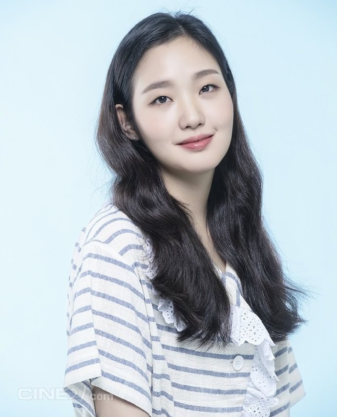 씨네21