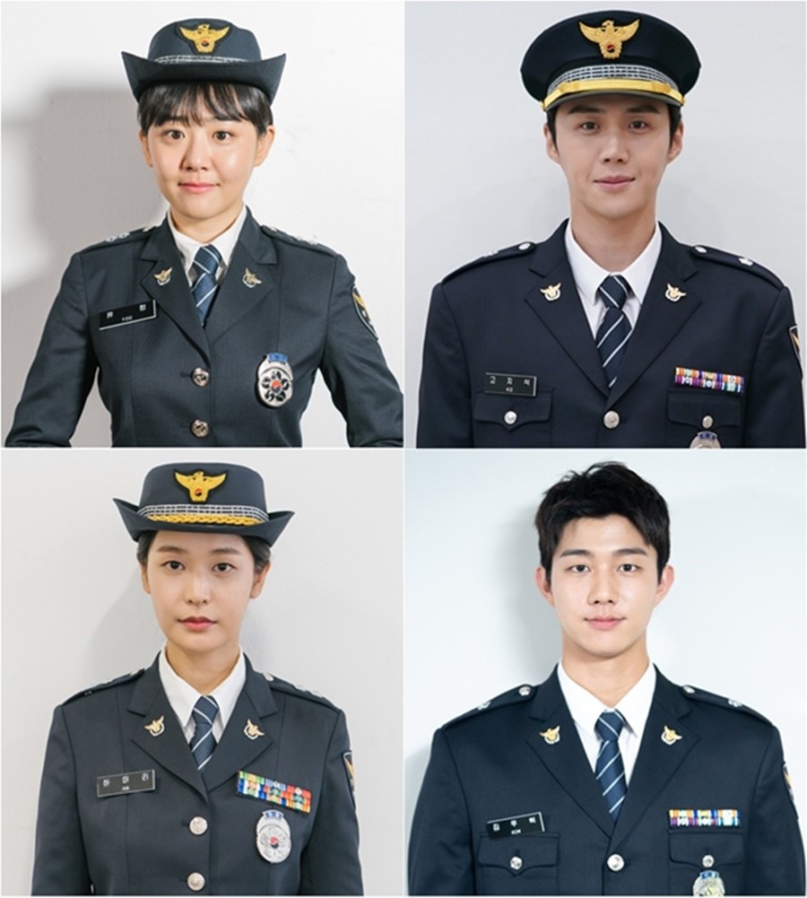 抓住幽靈 主演們警察制服照