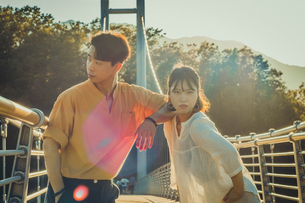 Instagram @gabong_couple