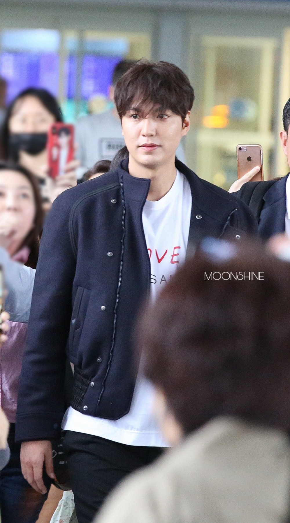 李敏鎬機場入境