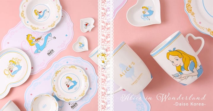 韓國大創✕迪士尼新品！推出米奇米妮餐具&廚具，最燒的是超美的愛麗絲系列～