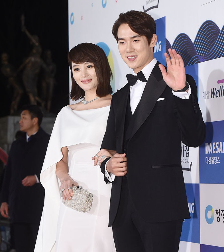 金惠秀、柳演錫