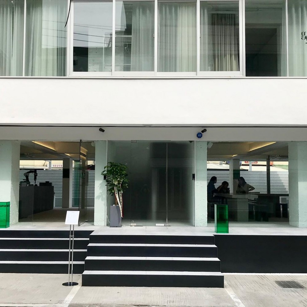 IG @supermatcha.official (聖水店)