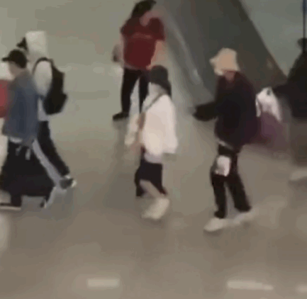 李光洙和宋智孝機場打架