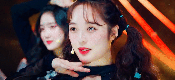 金寶羅偶像裝扮美翻