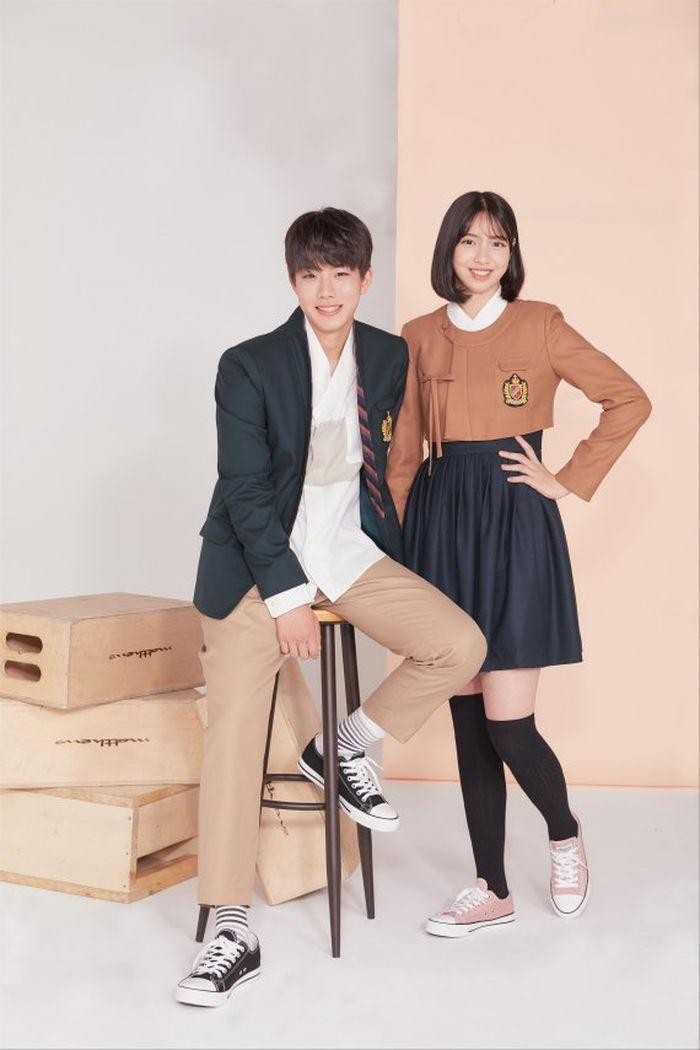 韓服校服秋冬款