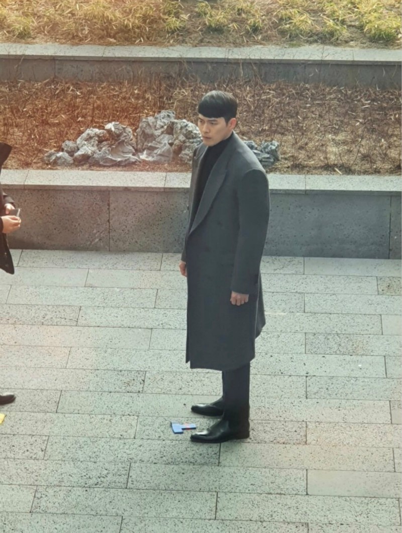 《愛的迫降》玄彬路透照