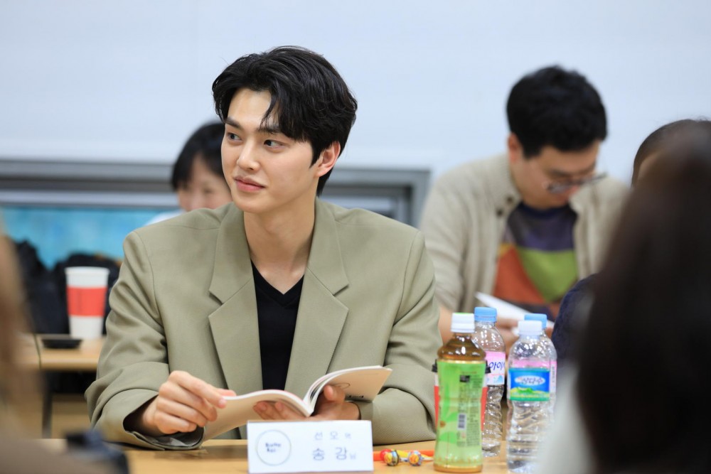 《喜歡的話請響鈴2》宋康 劇本研讀照