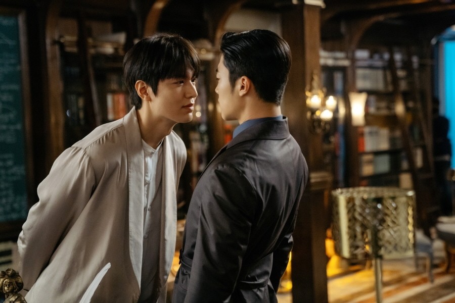 《The King:永遠的君主》李敏鎬、禹棹煥上演bromance