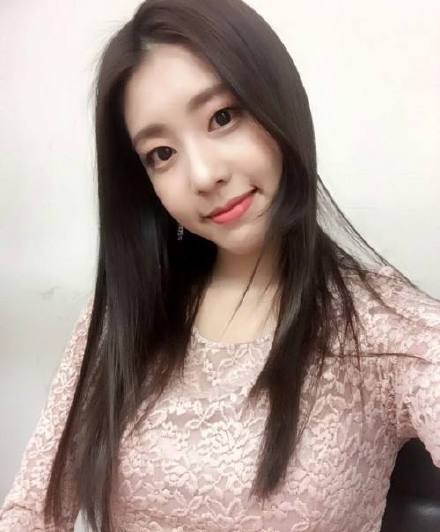蘇志燮與小17歲女友趙銀政結婚