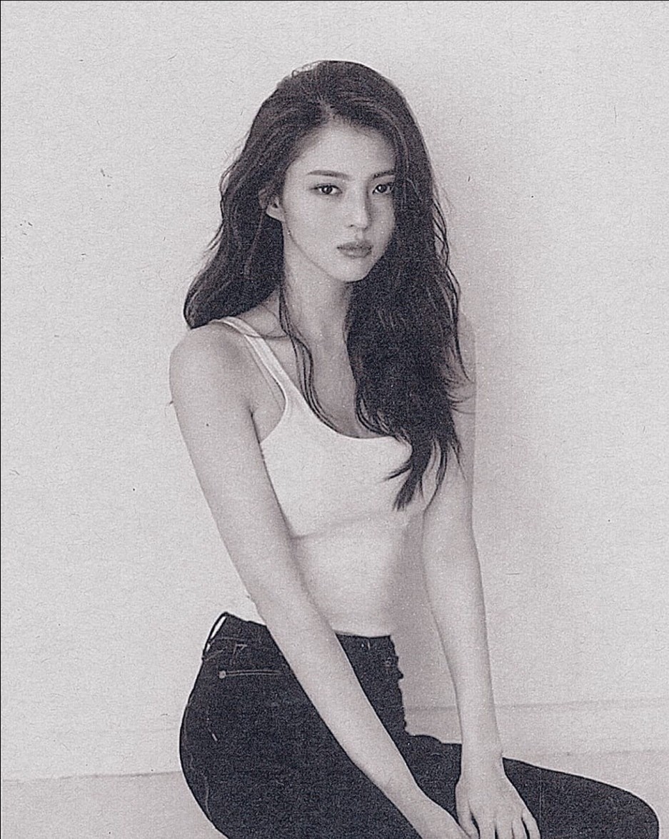 《夫妻的世界》韓素希刺青紋身和吸菸的舊照