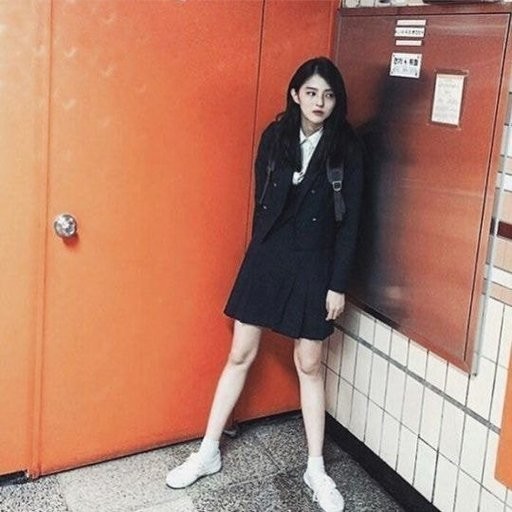 《夫妻的世界》韓素希高中時期清純照片曝光!