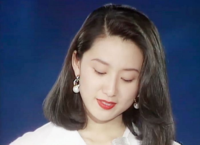 金喜愛1993年出席《第29屆百想藝術大賞》