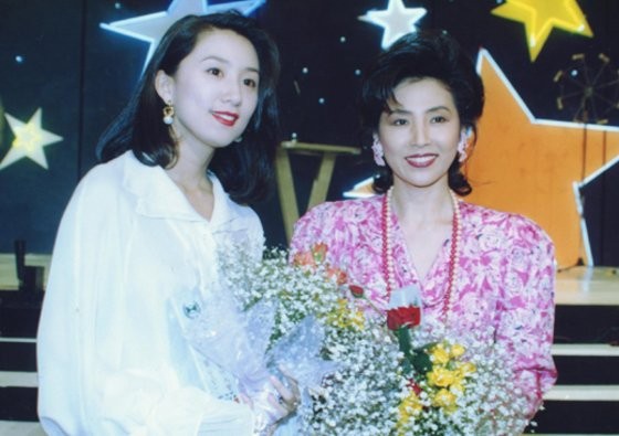金喜愛1993年出席《第29屆百想藝術大賞》