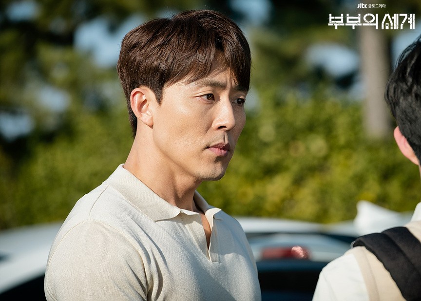 《夫妻的世界》金醫生是背叛者？