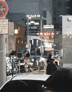 李敏鎬大街上騎馬狂奔